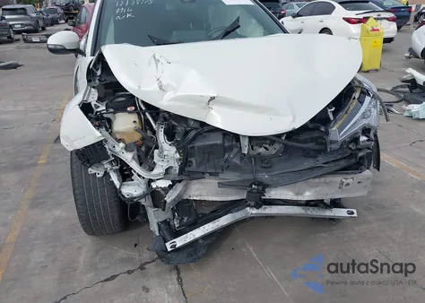 2019 Toyota C-Hr Le z USA, uszkodzony, nr VIN JTNKHMBX5K1054051